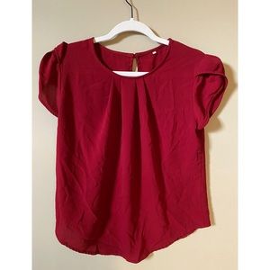 LAST CHANCE, DONATING pleated Short Sleeve Top